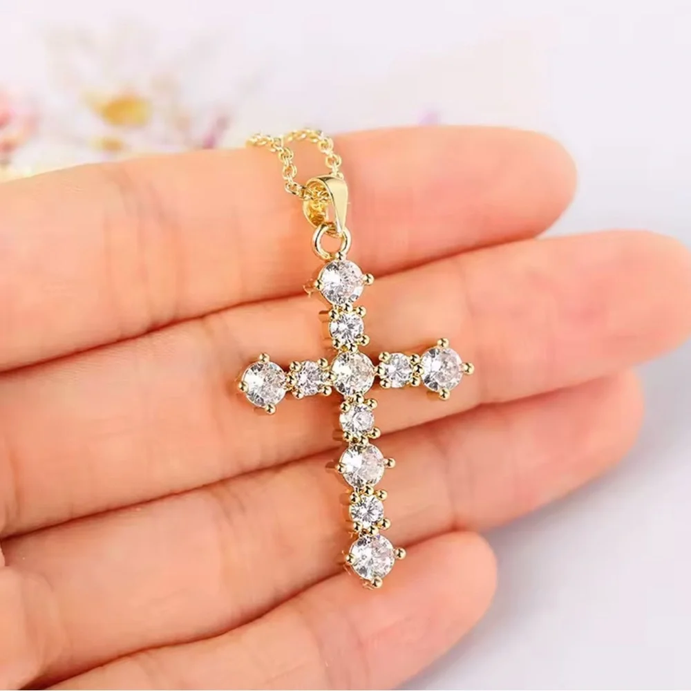 Elegant Gold Cross Pendant Necklace
